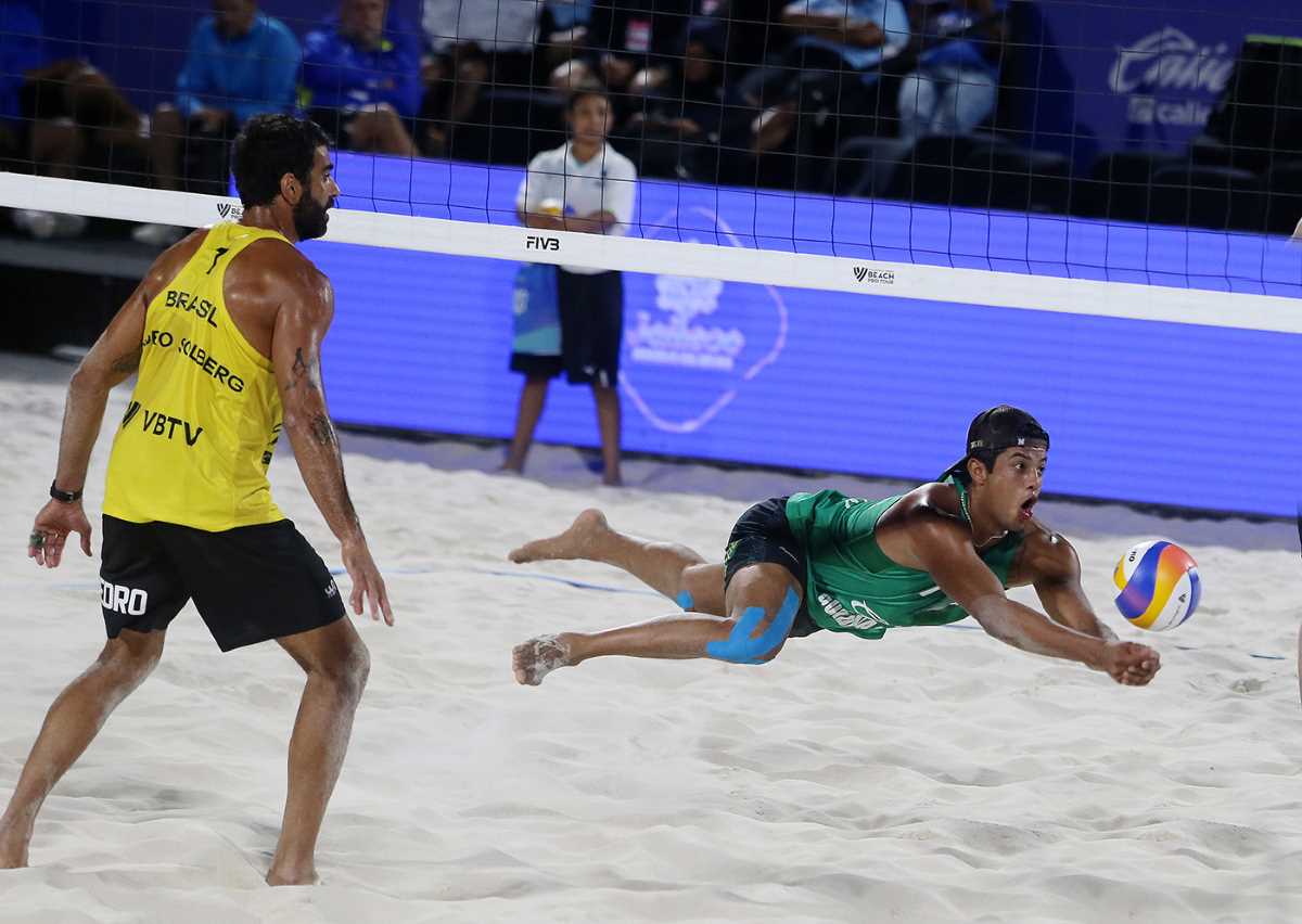A Baptism by Fire for Mexico's Rising Beach Volleyball Duo