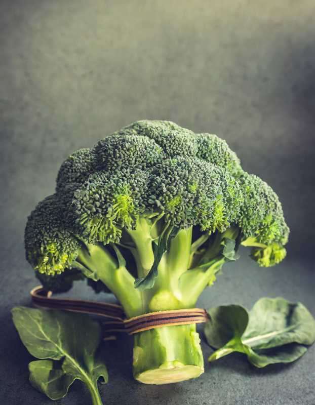 Broccoli, your green ally against cancer and for a stronger immune system.