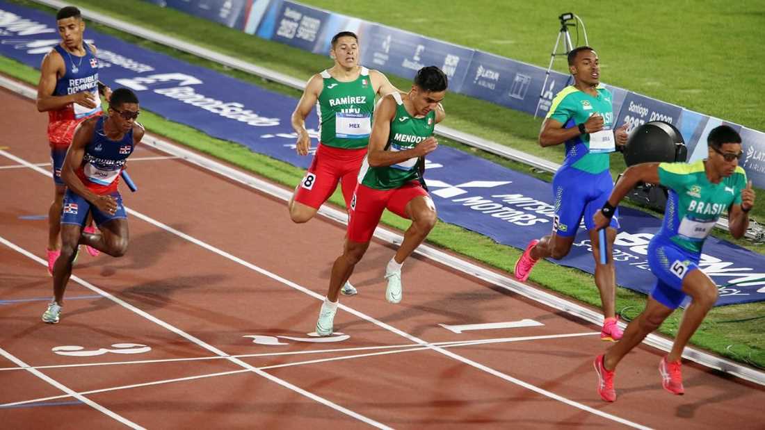 Mexico's 4x400m Relay Team Blazes a Path to the Olympics