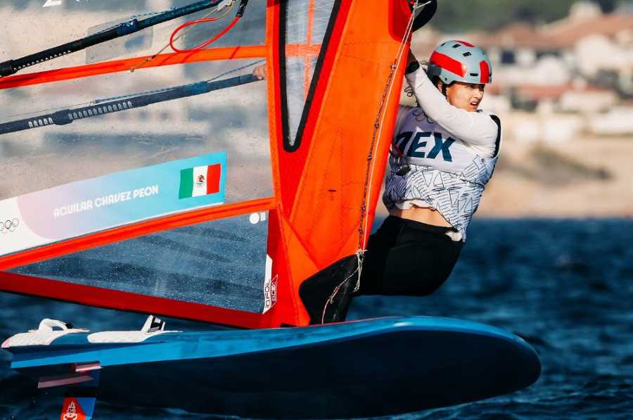 Aguilar Battles for Top Spot in Olympic Windsurfing