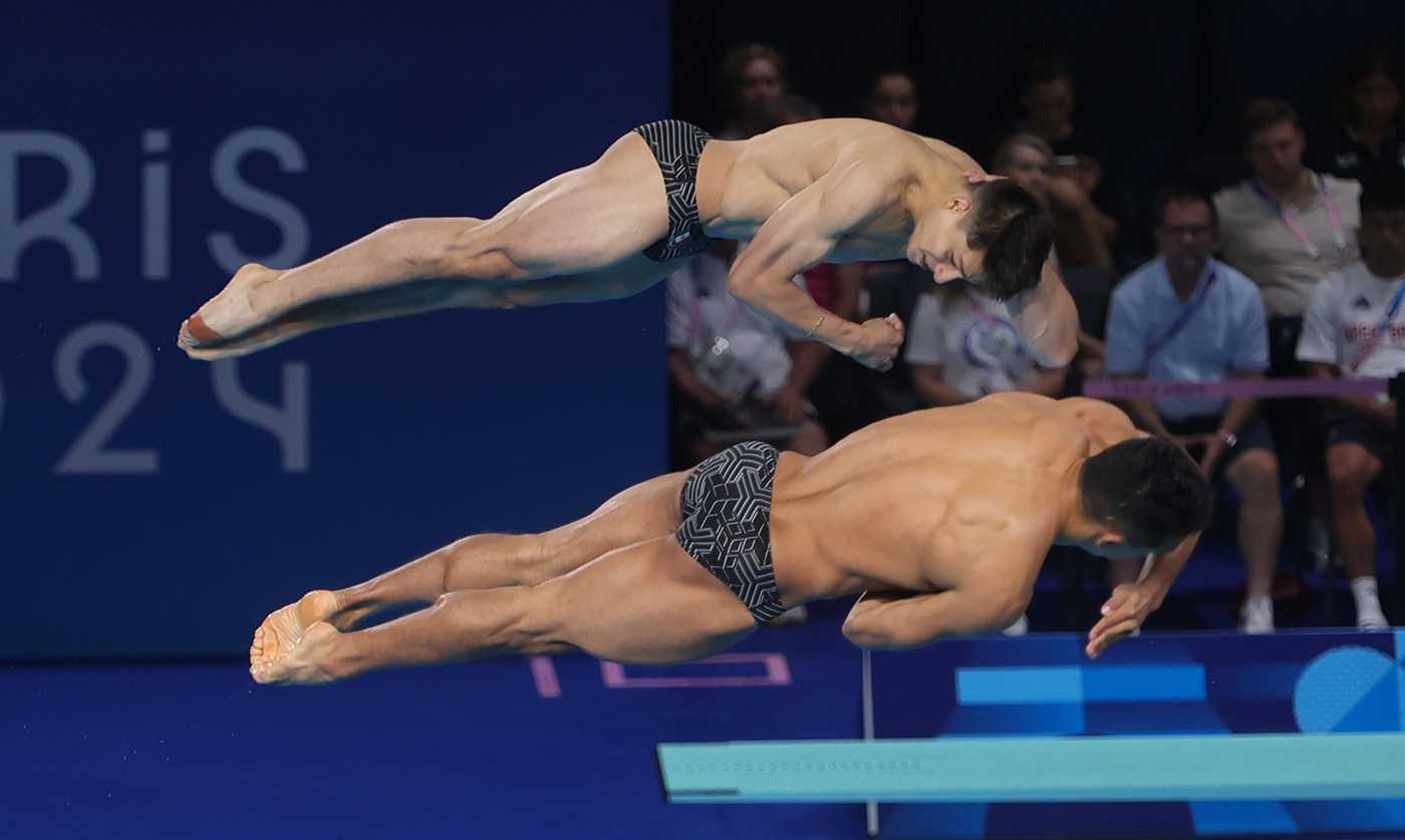 Mexican Divers Win Olympic Silver in Synchronized Diving