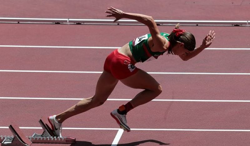 Mexican Sprinter Morán Books Spot in 400m Semifinals