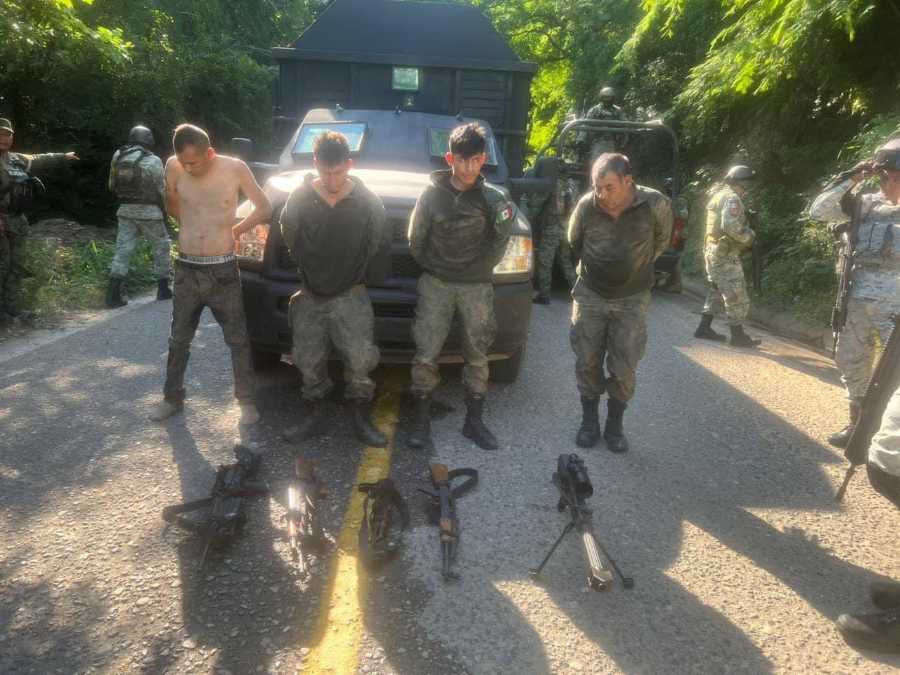 Mexican Coastal Town Torn Apart by Gang Warfare