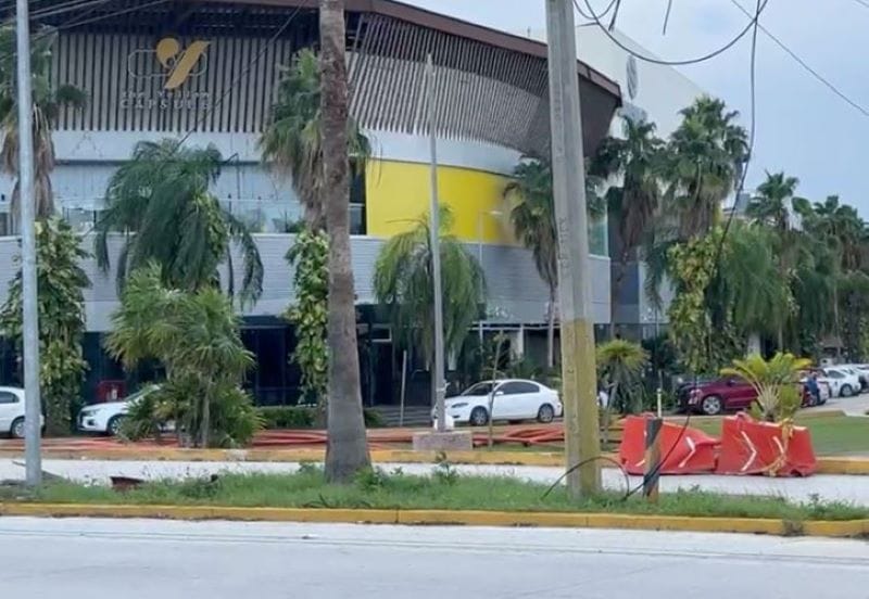 Cancun Explosion Leaves One Dead, Two Injured