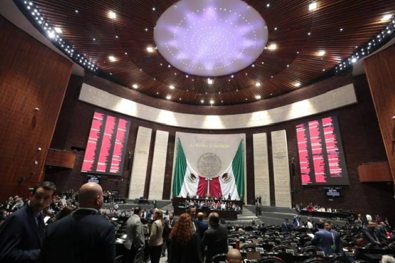 Mexican Deputies Approve Controversial Reform to Shield Constitutional Changes from Legal Review