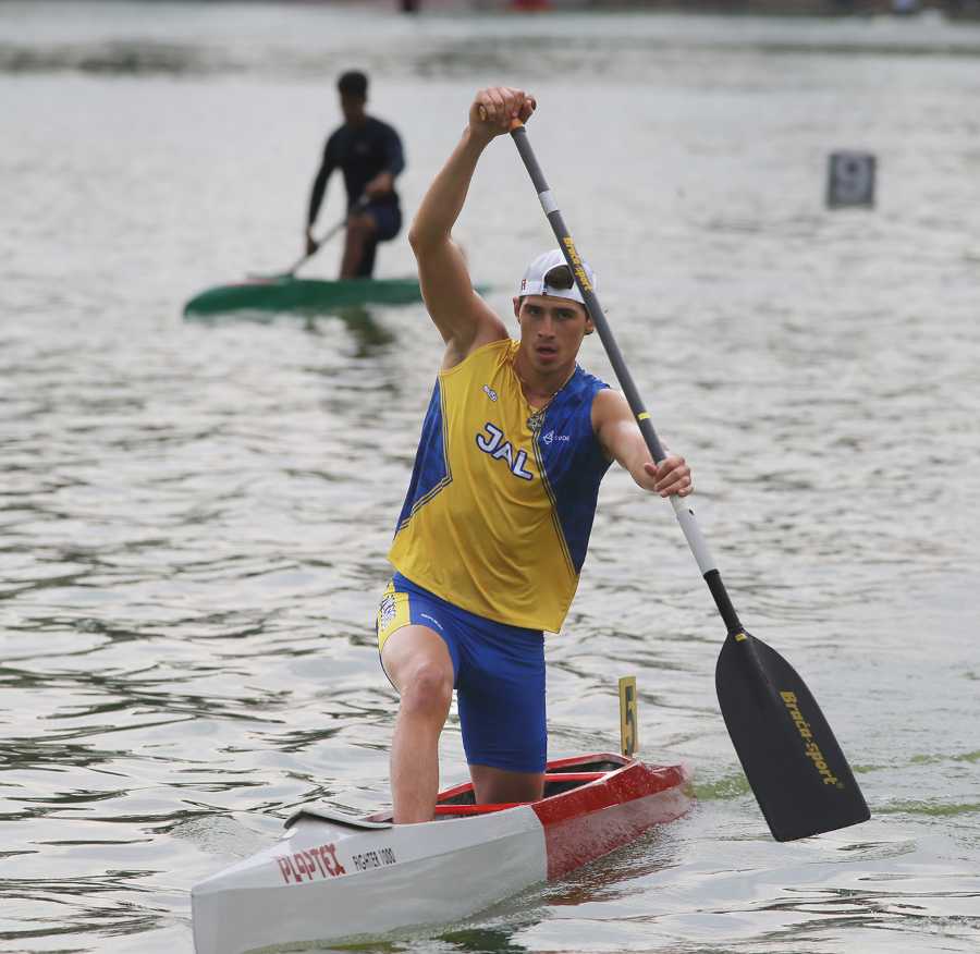 National Badminton Crowns Awarded; Canoeing Hopes Turn to Asunción 2025