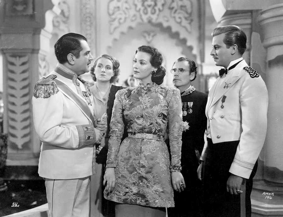 NYC Gets Rare Look at María Félix, the Rebel Queen of Mexican Cinema