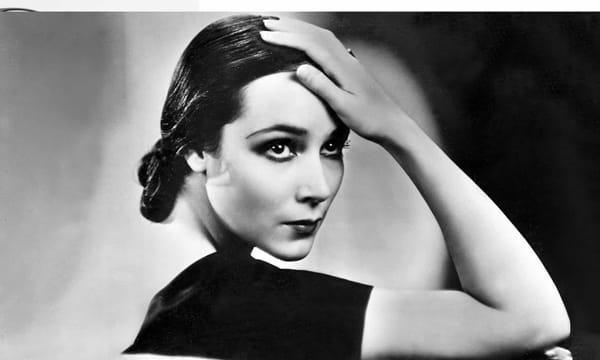 Dolores del Río.