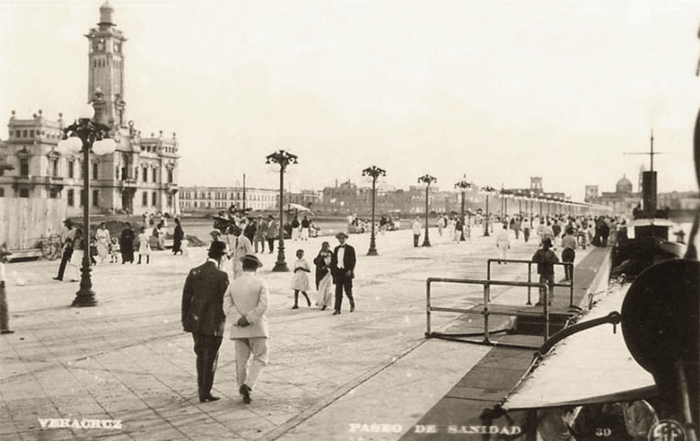 In the port of Veracruz, the first outbreaks of Spanish flu also began.