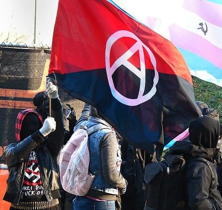 ¿En qué consiste Antifa, el grupo de extrema izquierda ligado a las protestas violentas en los EE.UU.?