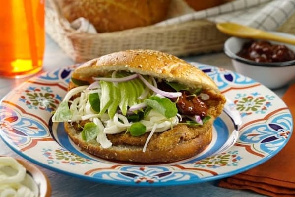 The cemita poblana