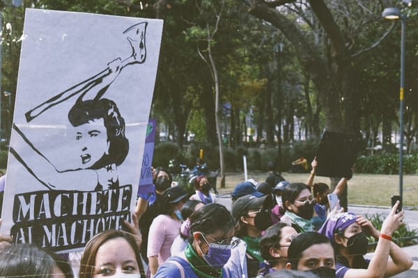 Protesters can be seen in Mexico City.