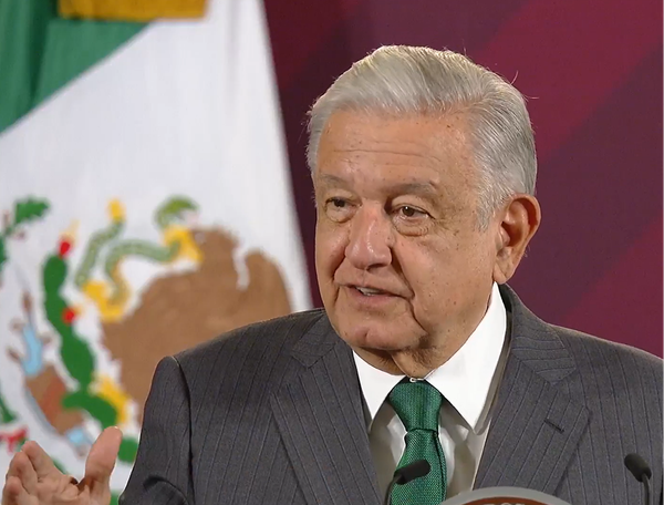 President AMLO addresses the nation with updates on fuel prices, Mayan Train progress, and hurricane relief efforts.