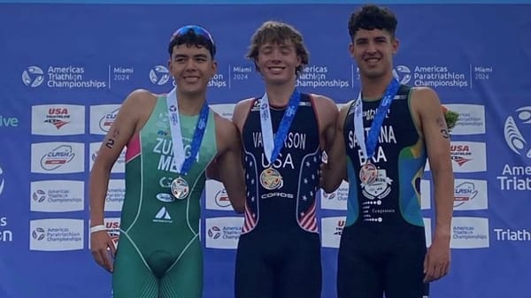 Osvaldo Darell Zúñiga Fierro, silver medalist at the Miami 2024 Triathlon Americas Championship.