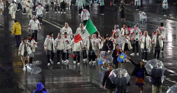 The Mexican delegation was present at the opening ceremony of the Paris 2024 Olympic Games.