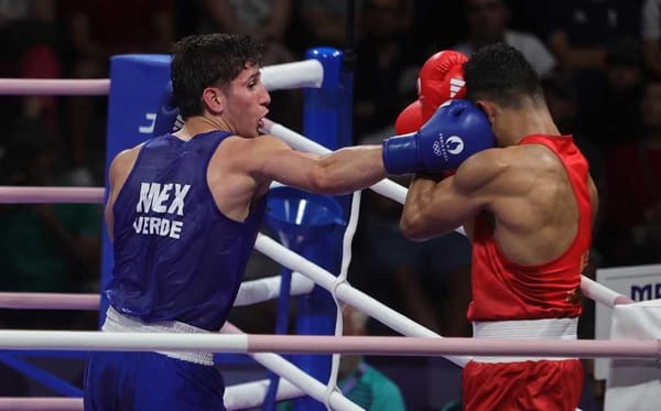 Mexican boxer Marco Verde will fight in the semi-final of the 71-kilogram division against Englishman Lewis Richardson.